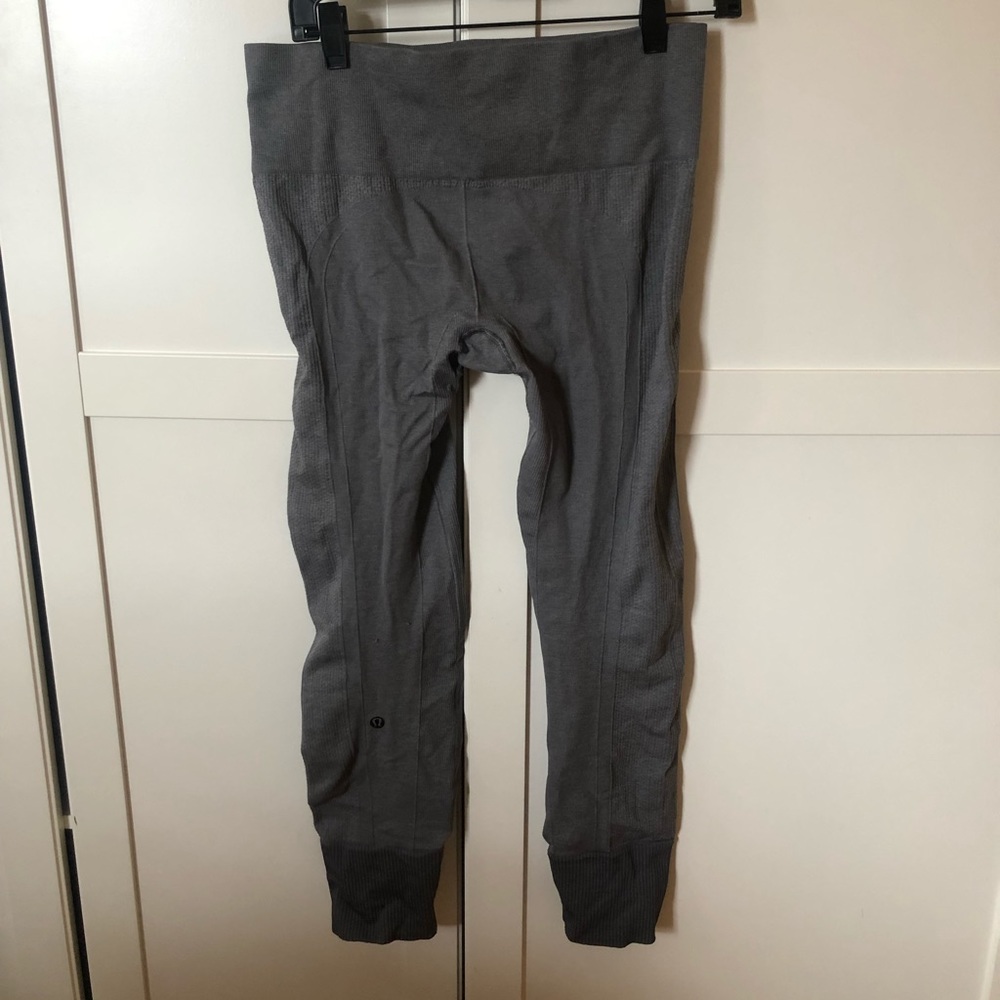 LuLulemon lounge leggings